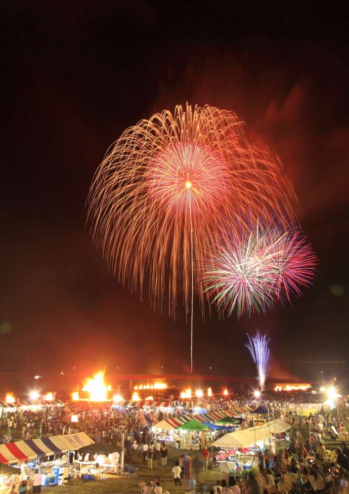 南部の火祭り二尺玉