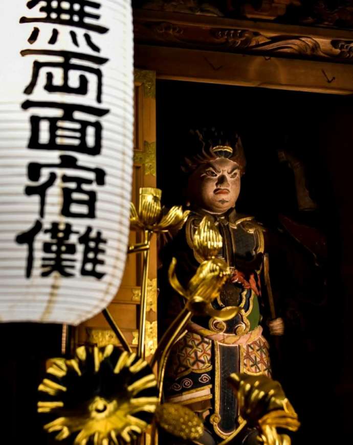 「大日山日龍峯寺（​高澤観音）」の開祖・両面宿儺の立像