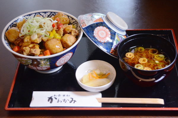 お食事処かわかみのはい唐あげ丼