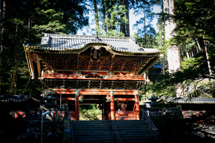 日光山輪王寺の大猷院二天門