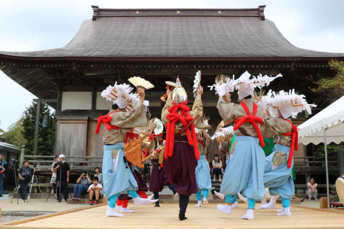 美田八幡宮の田楽