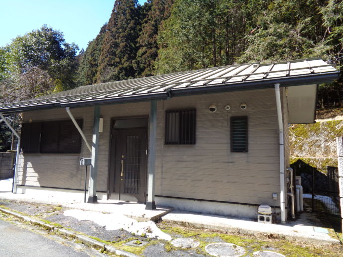 奈良県野迫川村にある村営住宅の外観