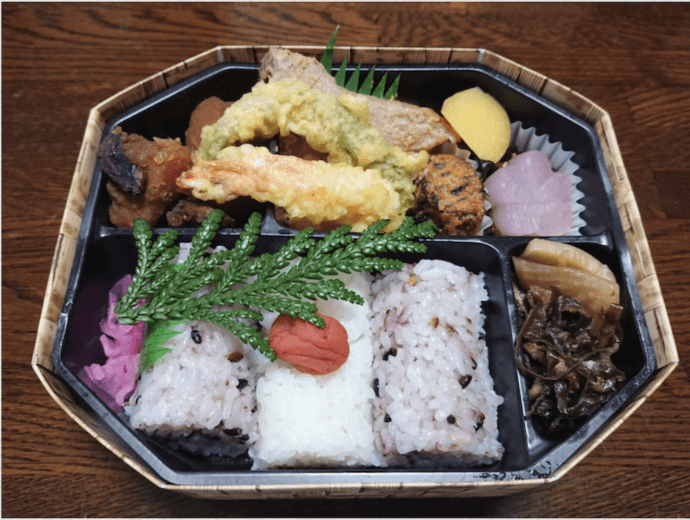 「道の駅すずなり」のオリジナル弁当