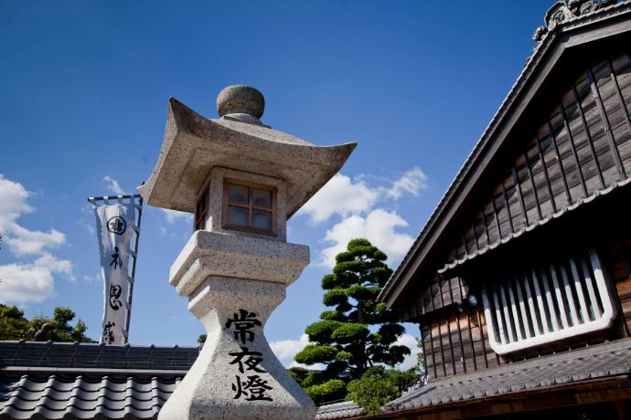 伊勢神宮内宮の鳥居前のおかげ横丁の街並み