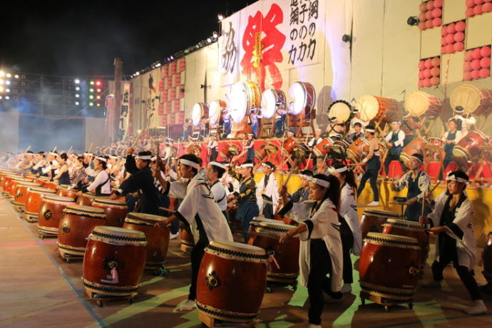 岡谷太鼓祭りの様子