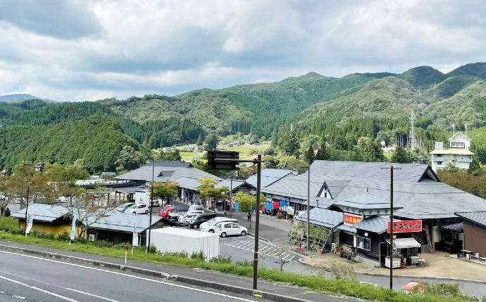 道の駅奥津温泉の全景写真