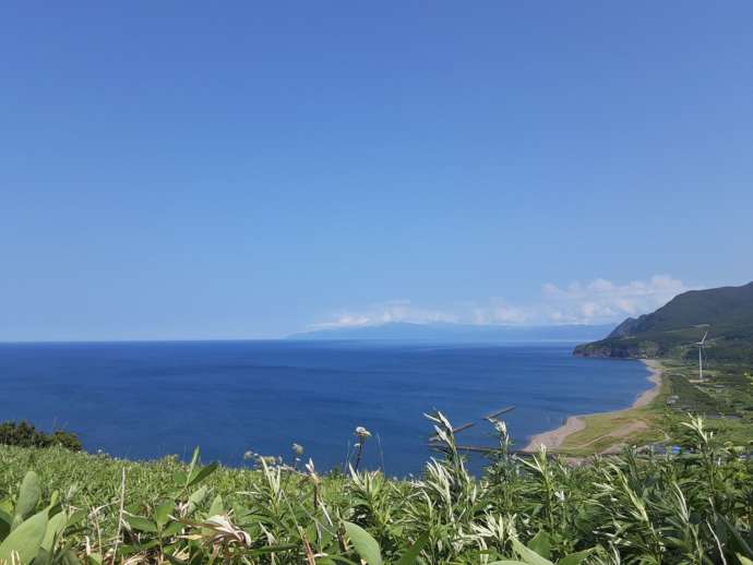 蘭越町から見える海