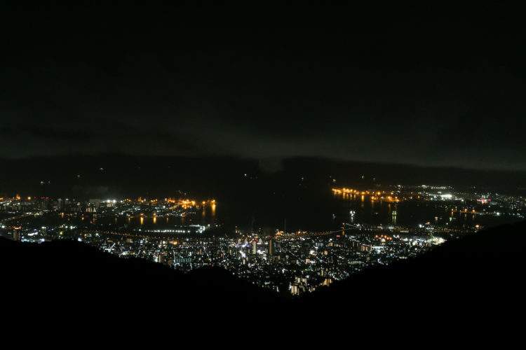 六甲山サイレンスリゾート グリルから眺める夜景