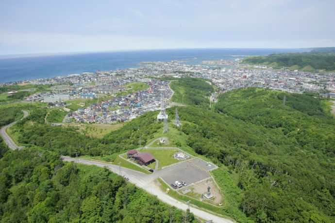 留萌市の千望台上空からみる市街地