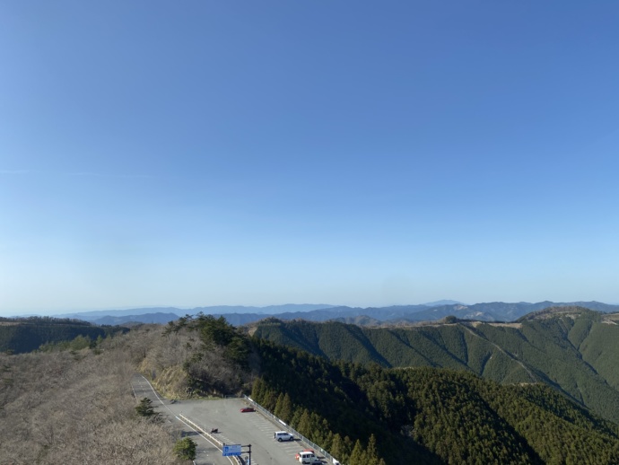 和歌山県龍神村のごまさんスカイタワーから眺望できる山並み