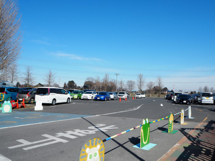 東武動物公園の駐車場