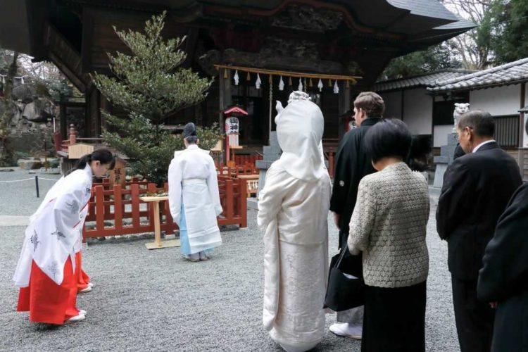 群馬県前橋市にある「産泰神社」の結婚式・境内祓戸にて修祓の儀