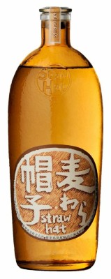 スッキリとした飲み口の麦焼酎「麦わら帽子」