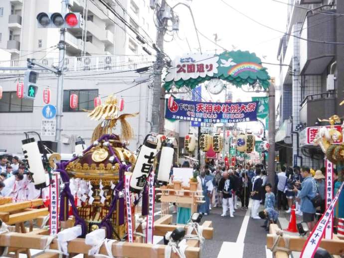 下神明天祖神社の例大祭の様子