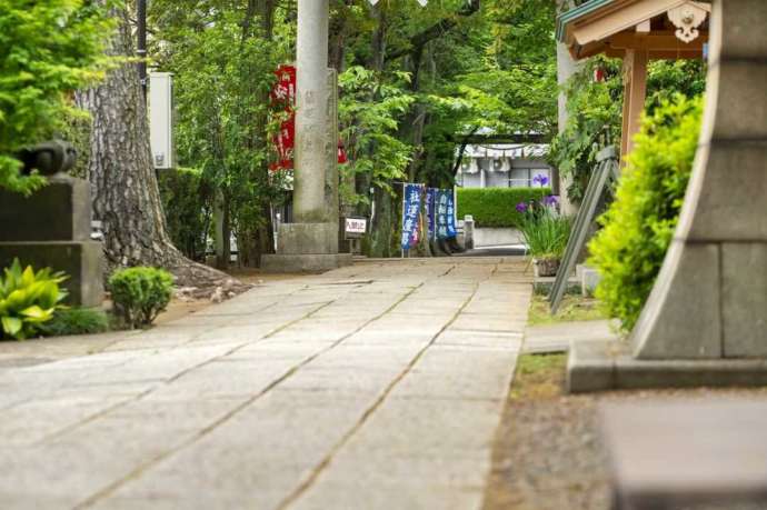 下神明天祖神社の参道