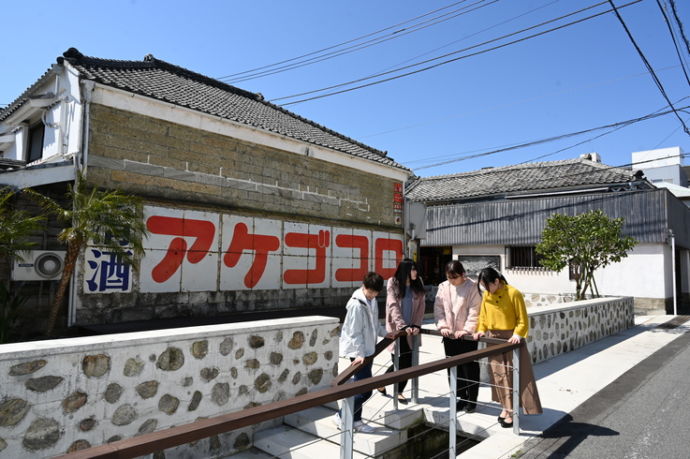 下田市にある大工町プレイスの街並みの様子