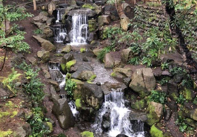 戸越公園の滝