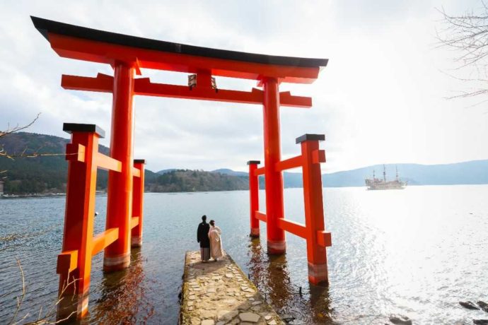 湘南プレミアムWeddingでは湖の神社で挙式もできる