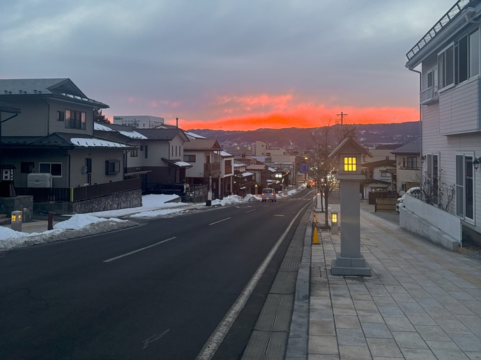 雪が積もった下諏訪町の写真力