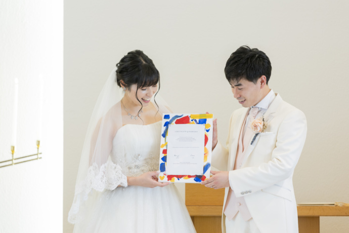 鹿児島サンロイヤルホテルの加藤さんが担当した結婚証明書の演出