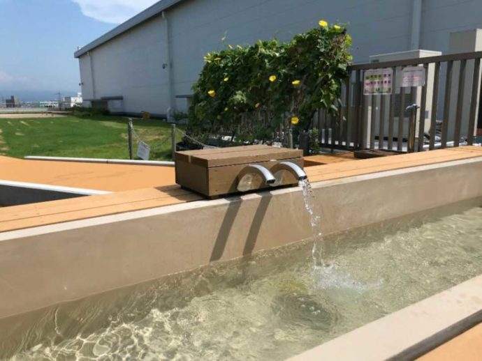 さすてな京都見学者が利用できる足湯
