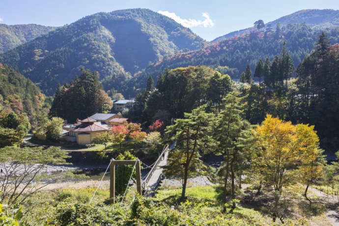 山々に囲まれた丹波山村