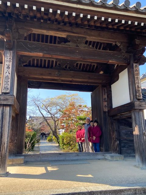 橘寺の職員の皆さん