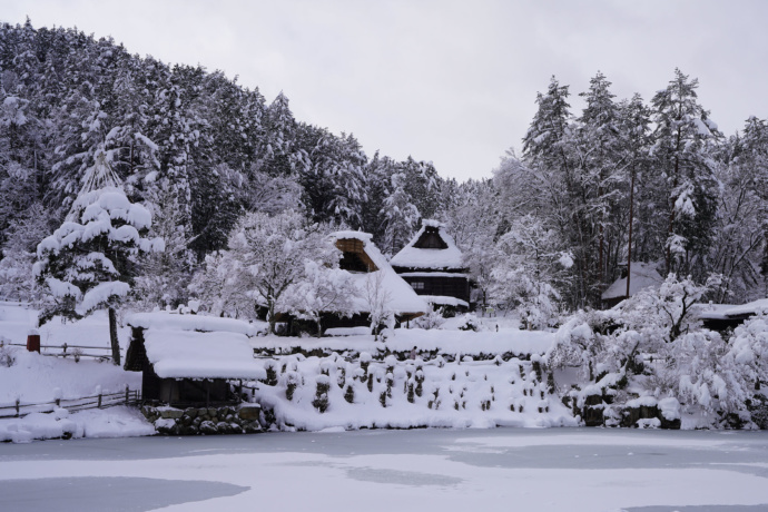 飛騨の里の雪景色