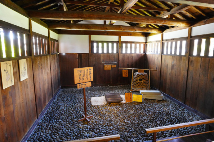 高山陣屋にある御白洲の展示