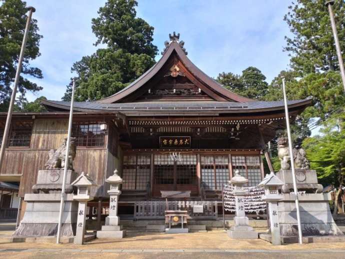 田村神社の拝殿