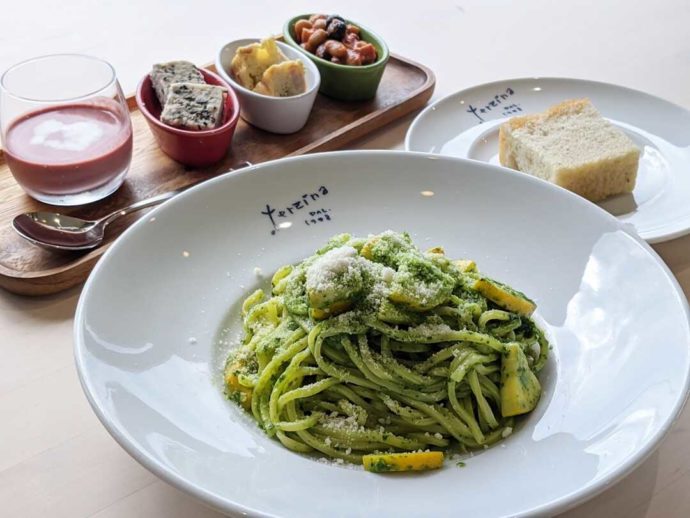 北海道石狩郡にある「北欧の風 道の駅とうべつ」のカフェ テルツィーナでいただける料理