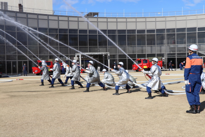 東郷町の消防団出初・観閲式の様子