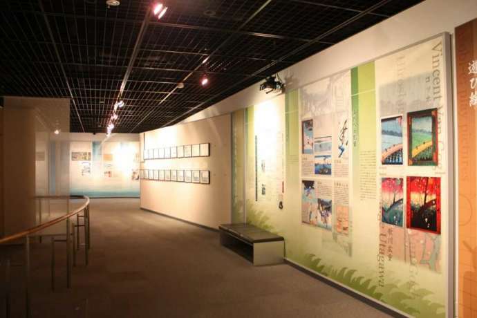 静岡市東海道広重美術館の常設展示場