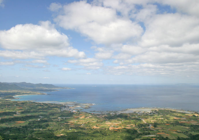 井之川岳から眺めた徳之島町