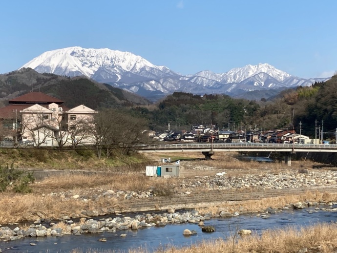 江府町から見た大山