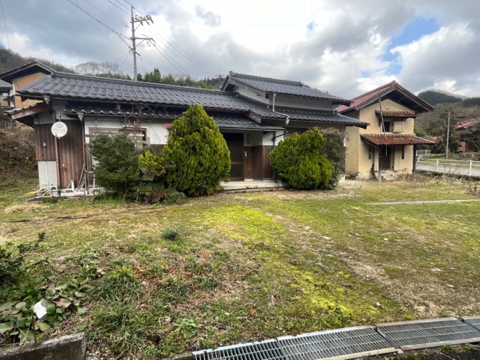 江府町にある空き家