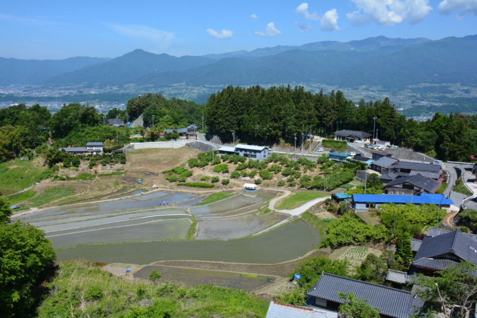 豊丘村の上段地帯の風景