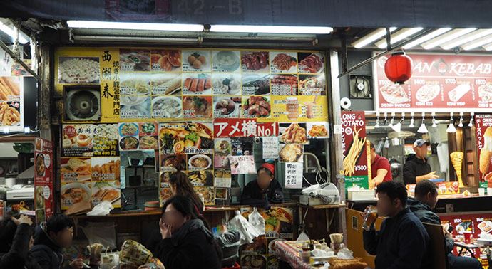 アメ横の食べ歩きデートなら西湖春上海小龍包