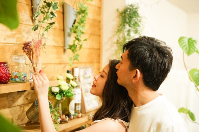 WEB婚が提案するオンライン結婚式の準備の様子