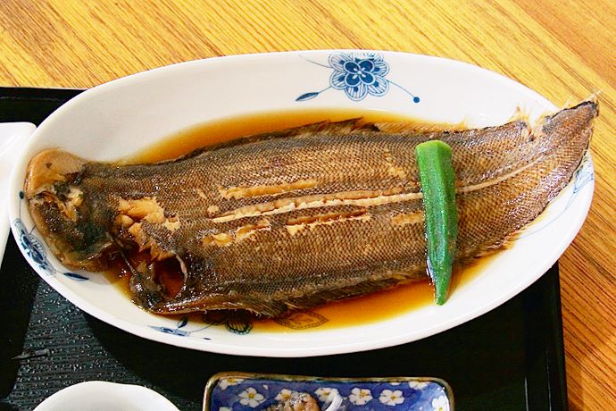 柳川市で食べることができるクッゾコの煮つけ