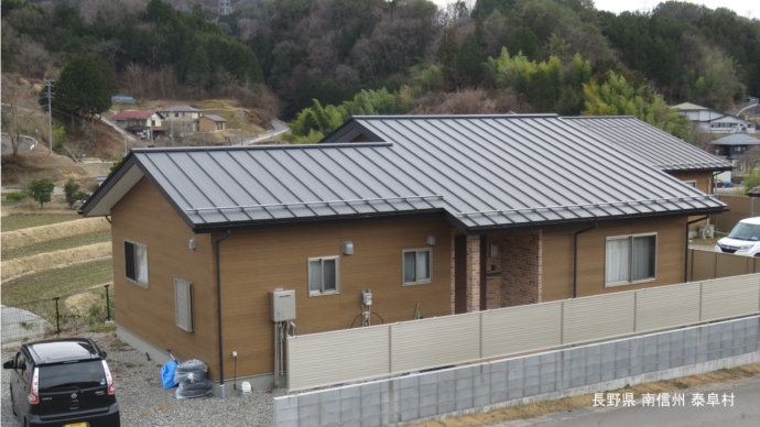 泰阜村の村営住宅の外観