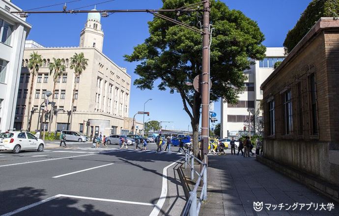 日本大通り駅から横浜赤レンガ倉庫へ