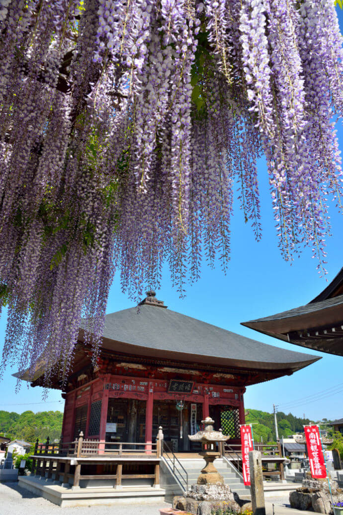 横瀬町にある語歌堂