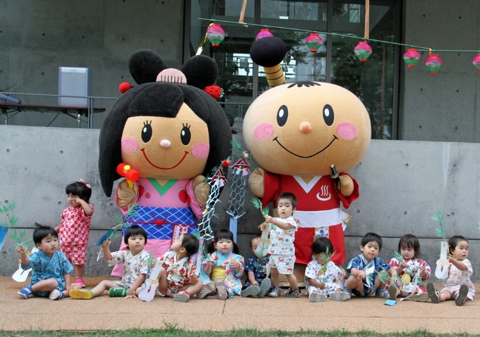 由仁町のユニ殿とそらち姫と子供たち