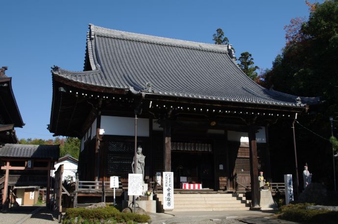 岐阜県関市にある関善光寺（宗休寺）の大仏殿