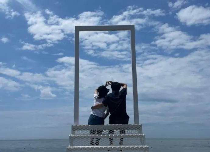 withで出会って交際しているお二人