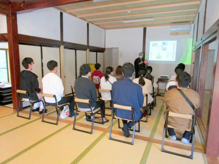 お寺で開催された交流イベントの様子