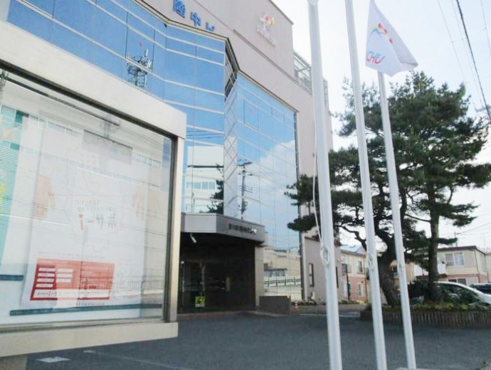 岩手県宮古市にあるi-サポ宮古センターがある陸中ビルの外観