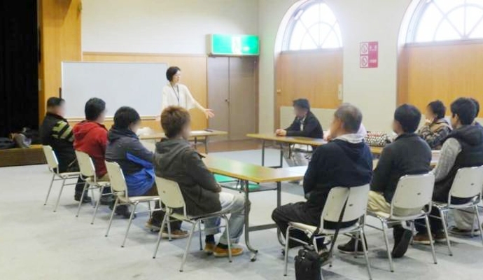 婚活イベント前にコミュニケーション術などセミナーを受ける農業後継者の方々