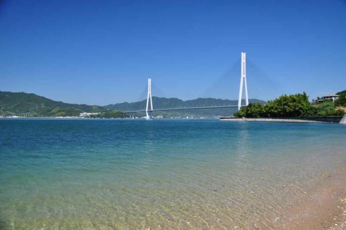 しまなみ海道にある多々羅大橋の風景